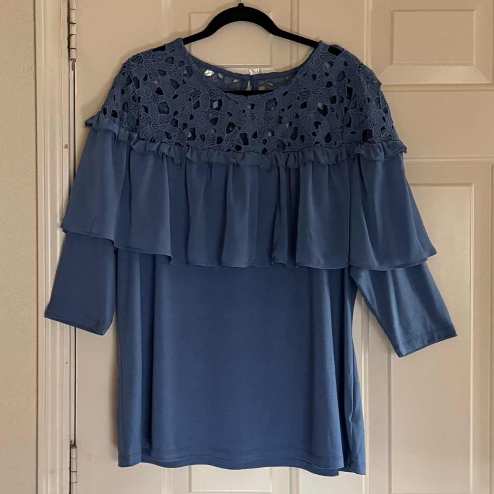 NEW Lane Bryant Elegant Dusty Blue Women Crochet Ruffle  Top Blouse Size 18/20
